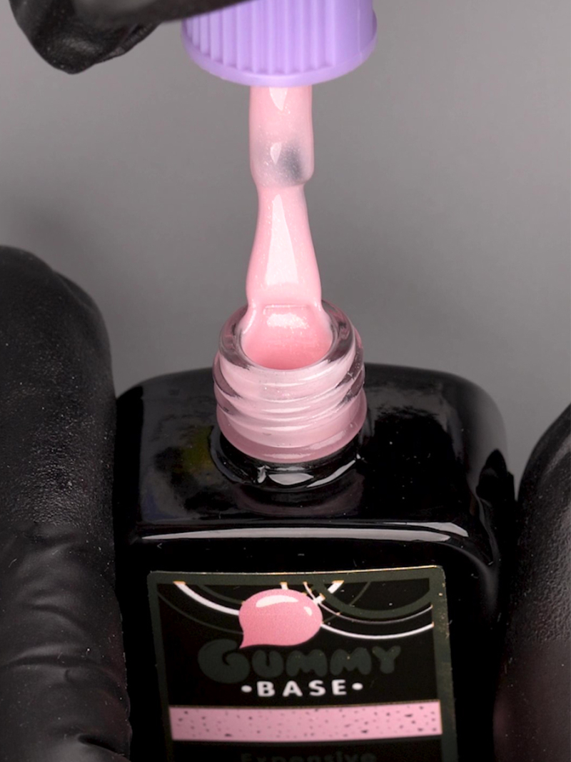 Купить камуфлирующую базу для ногтей GUMMY BASE Expensive Nail Club