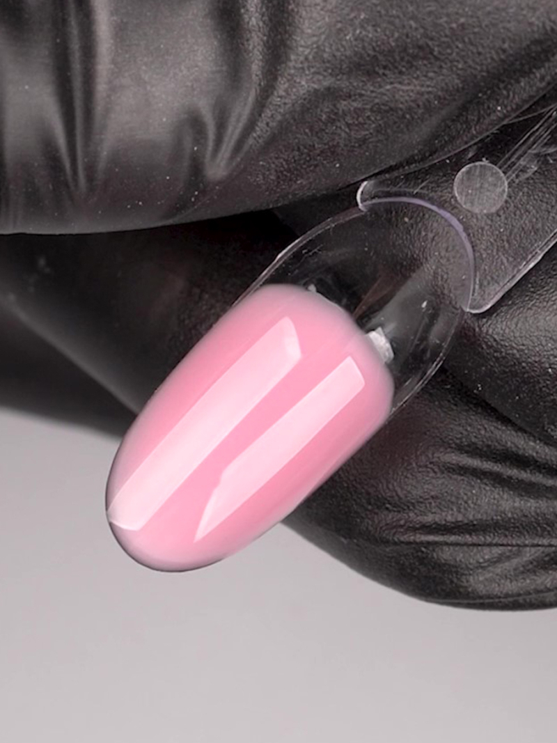 Купить камуфлирующую базу для ногтей GUMMY BASE Classic Nail Club