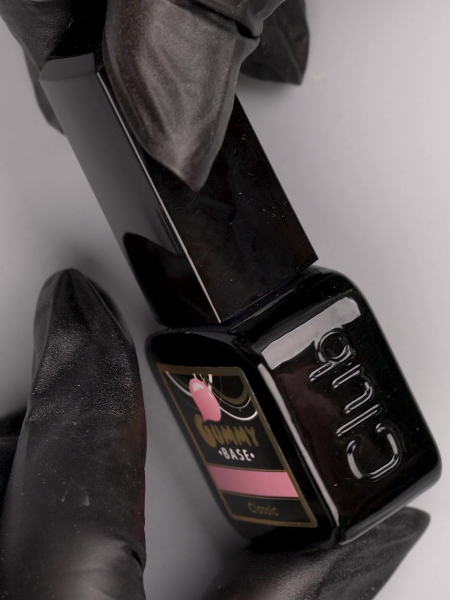 Купить камуфлирующую базу для ногтей GUMMY BASE Classic Nail Club