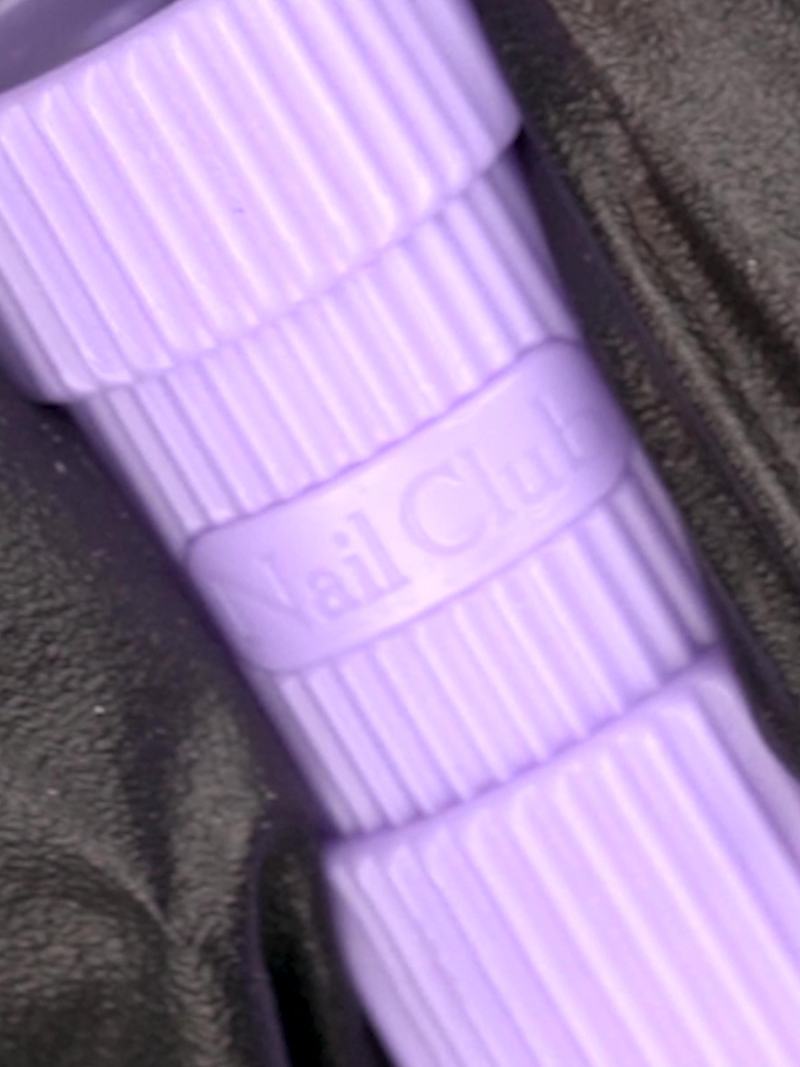 Купить камуфлирующую базу для ногтей GUMMY BASE Sensitive Nail Club