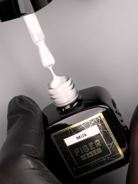 Купить камуфлирующую базу для ногтей FIBER BASE Milk Nail Club
