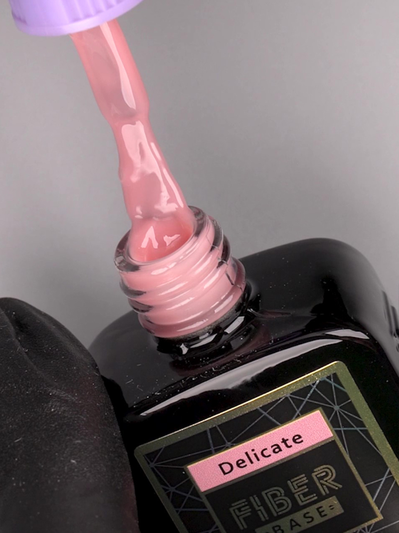 Купить камуфлирующую базу для ногтей FIBER BASE Delicate Nail Club