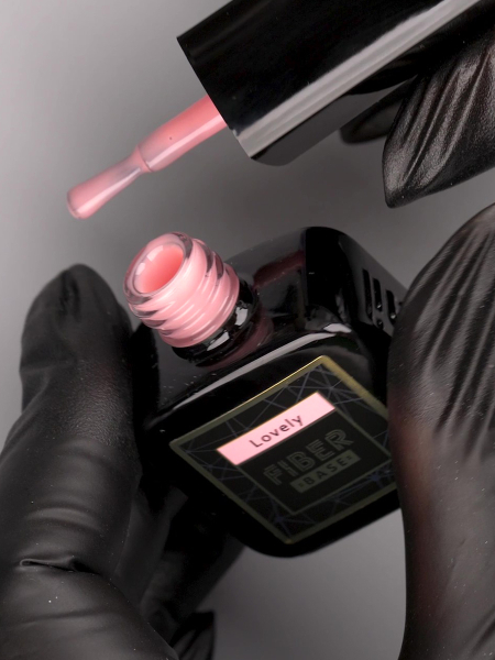 Купить камуфлирующую базу для ногтей FIBER BASE Lovely Nail Club