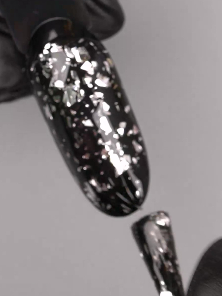 Купить глянцевый топ с кусочками фольги SILVER FOIL TOP Nail Club