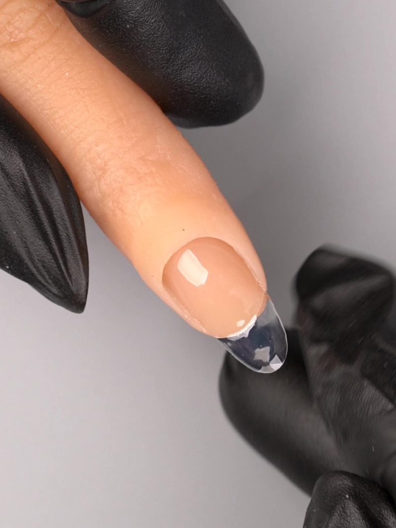 Купить базу для гель-лака HARD BASE жёсткая, 13 мл Nail Club