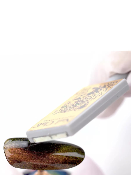 Магнит для пигментов и гель-лаков Cat's Eye с логотипом Nail Club